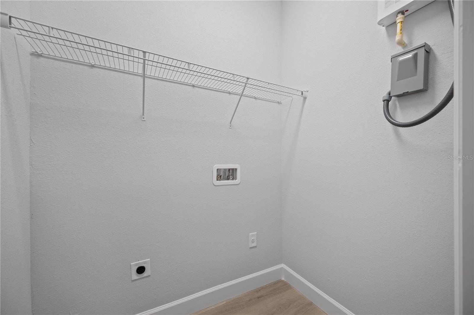 OAK TERRACE - Residential