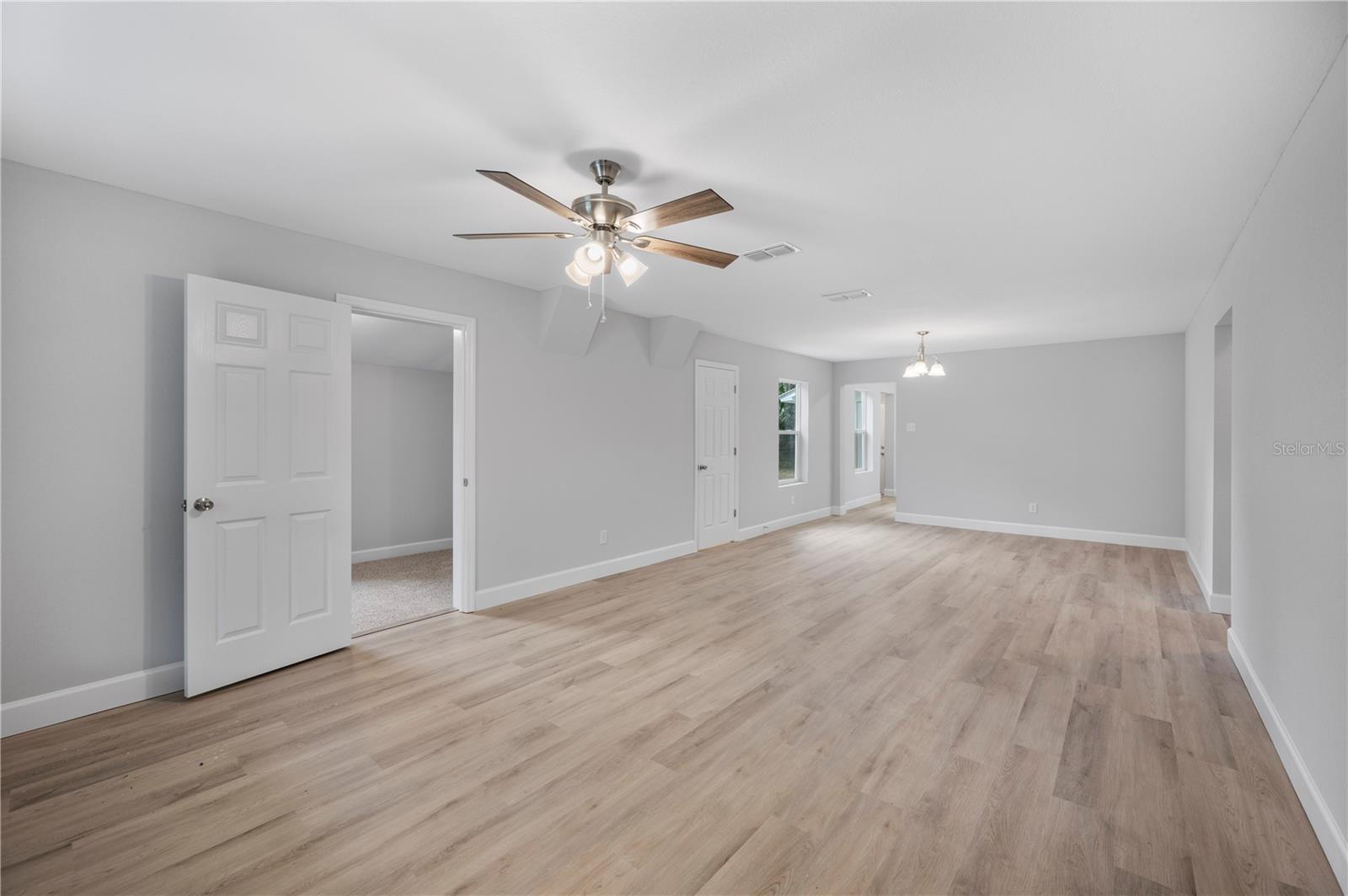 OAK TERRACE - Residential