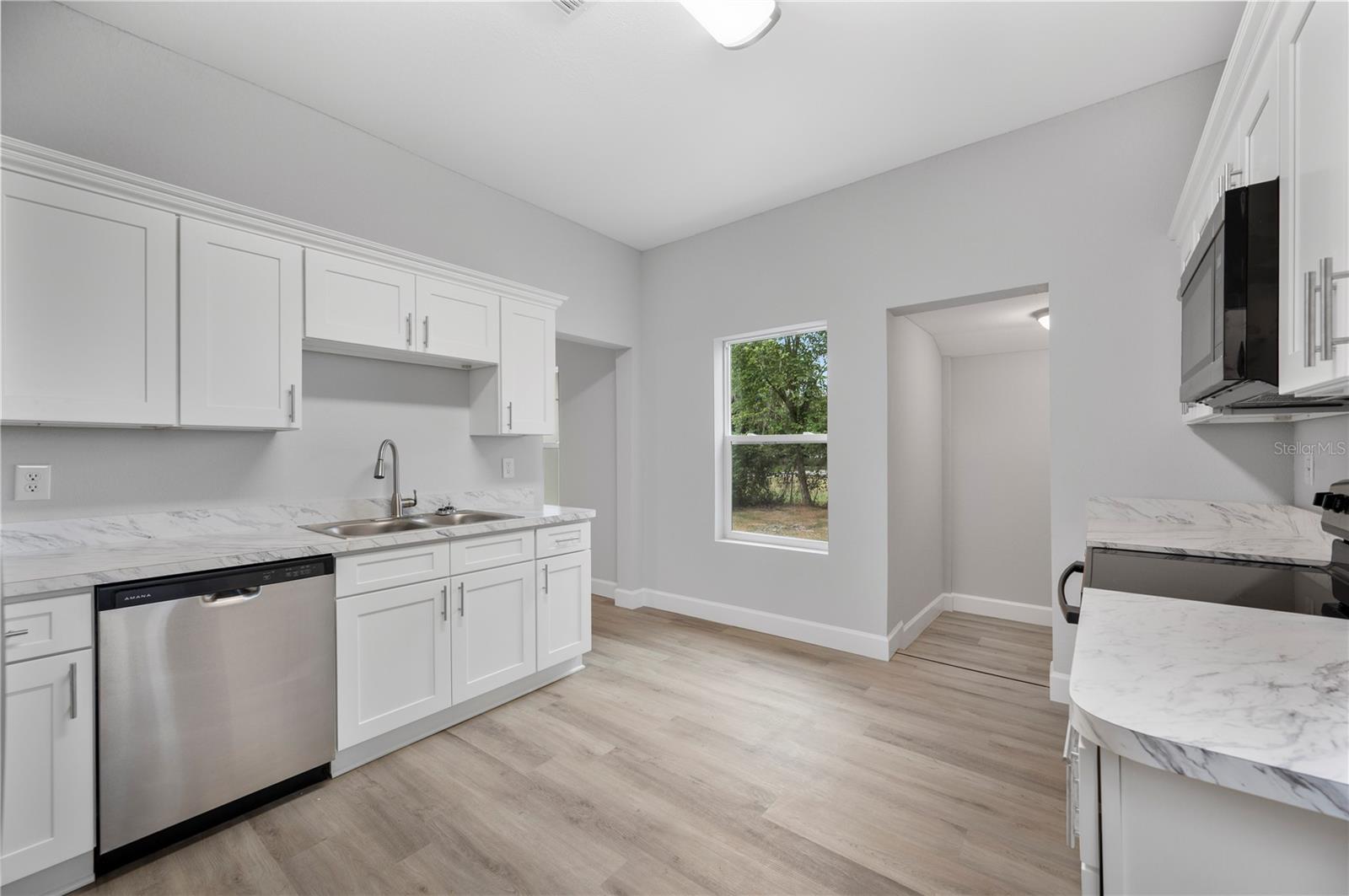 OAK TERRACE - Residential