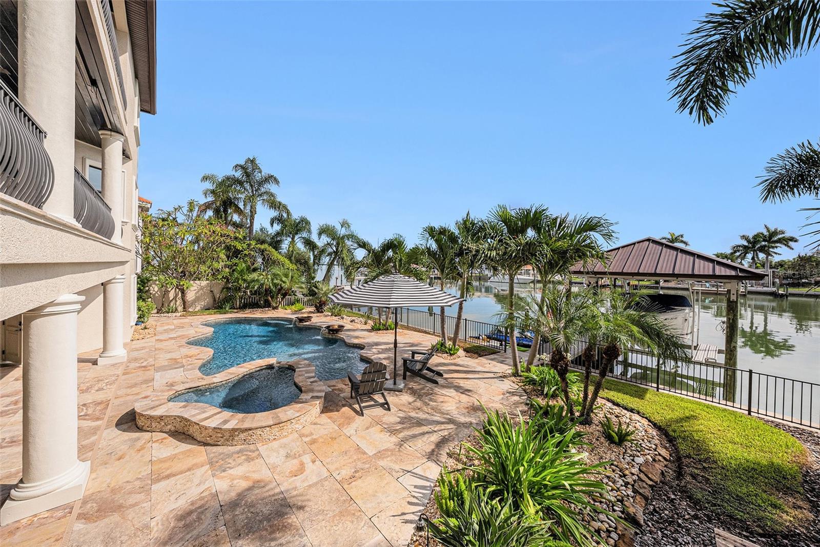 ISLAND ESTATES OF CLEARWATER - Residential