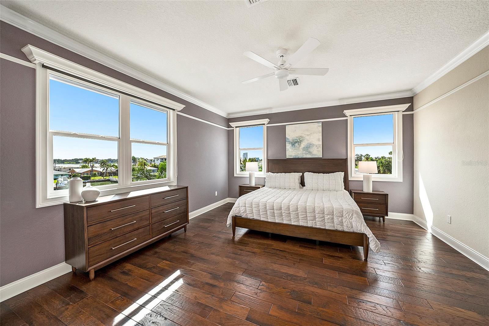 ISLAND ESTATES OF CLEARWATER - Residential