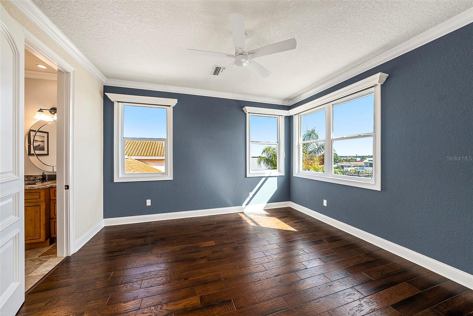 ISLAND ESTATES OF CLEARWATER - Residential