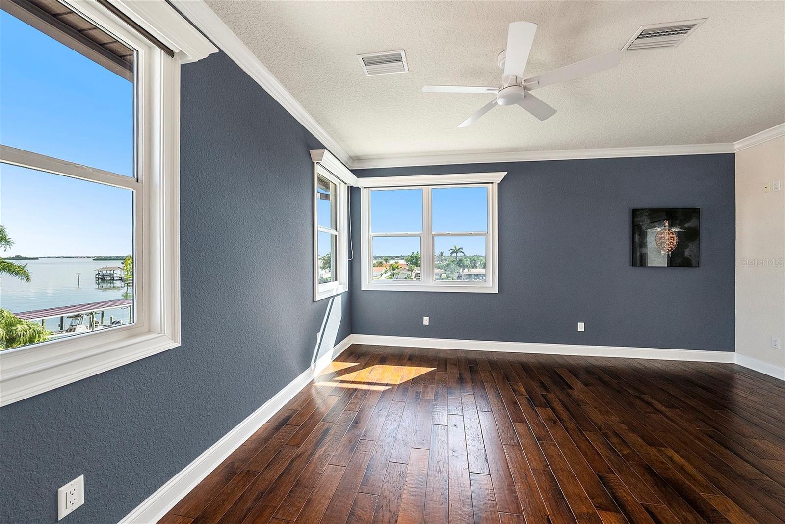 ISLAND ESTATES OF CLEARWATER - Residential