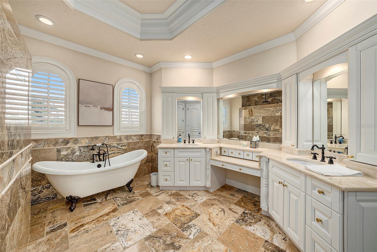 ISLAND ESTATES OF CLEARWATER - Residential