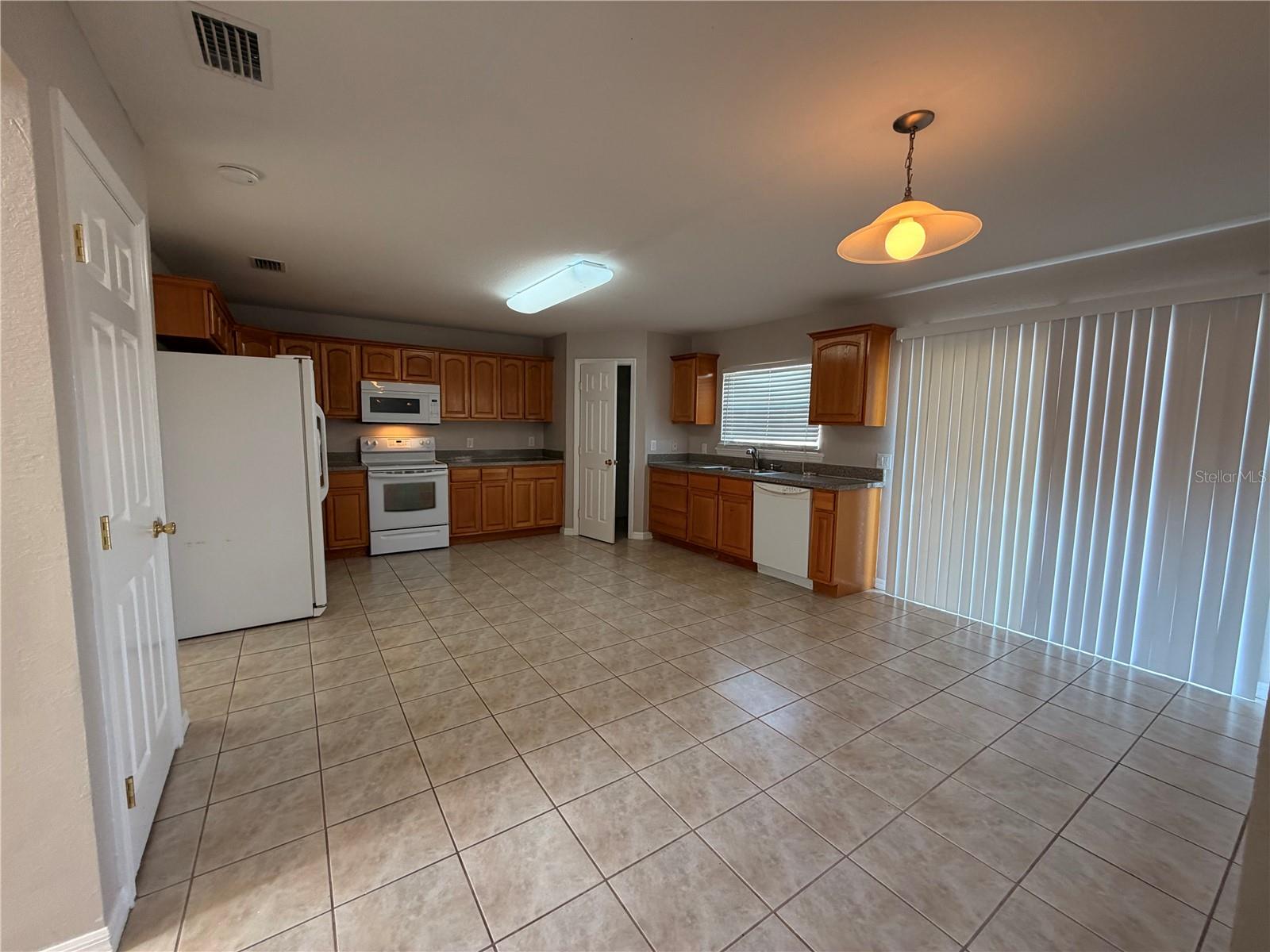 SAVANNAH ESTATES - Residential