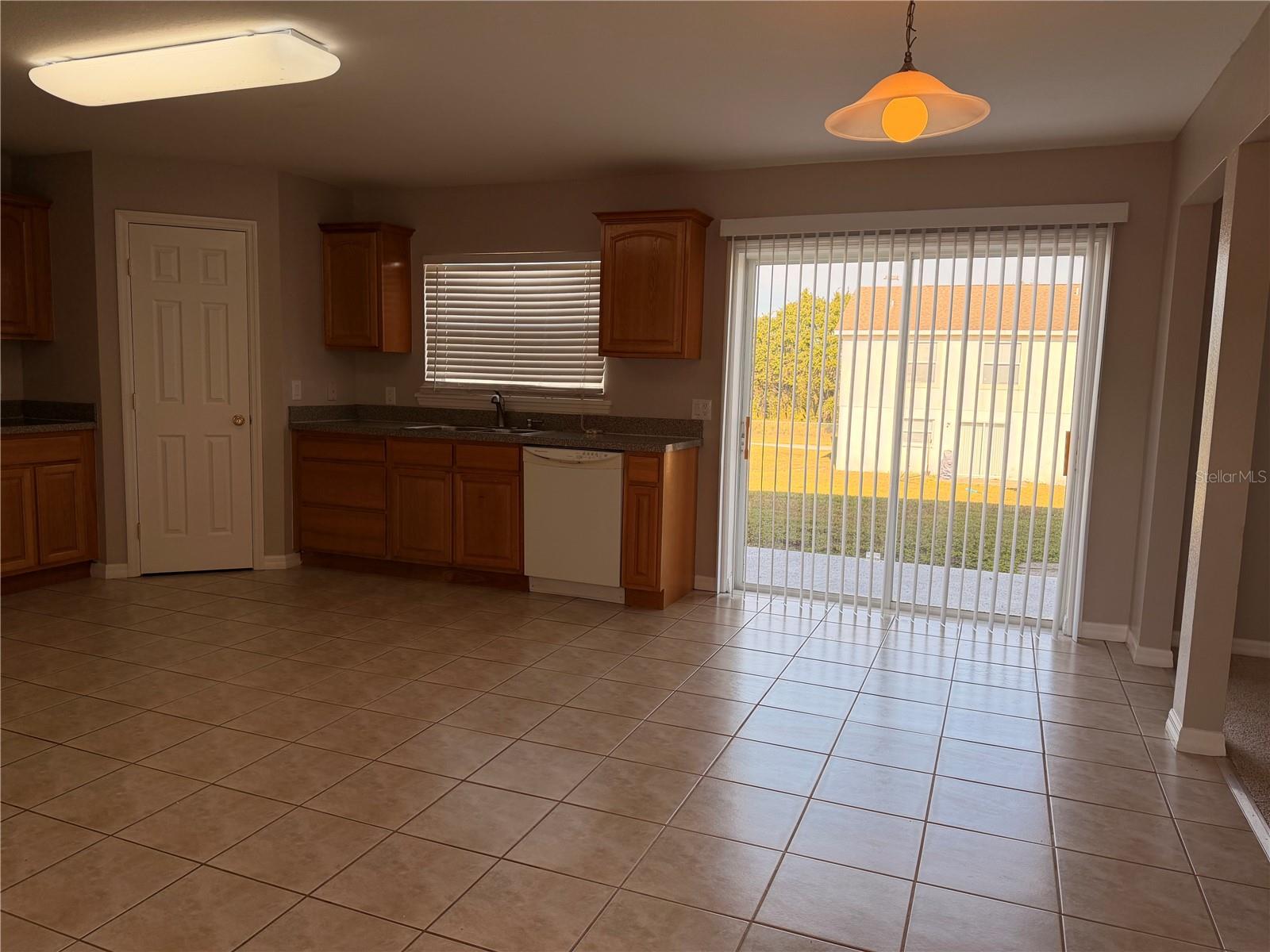 SAVANNAH ESTATES - Residential