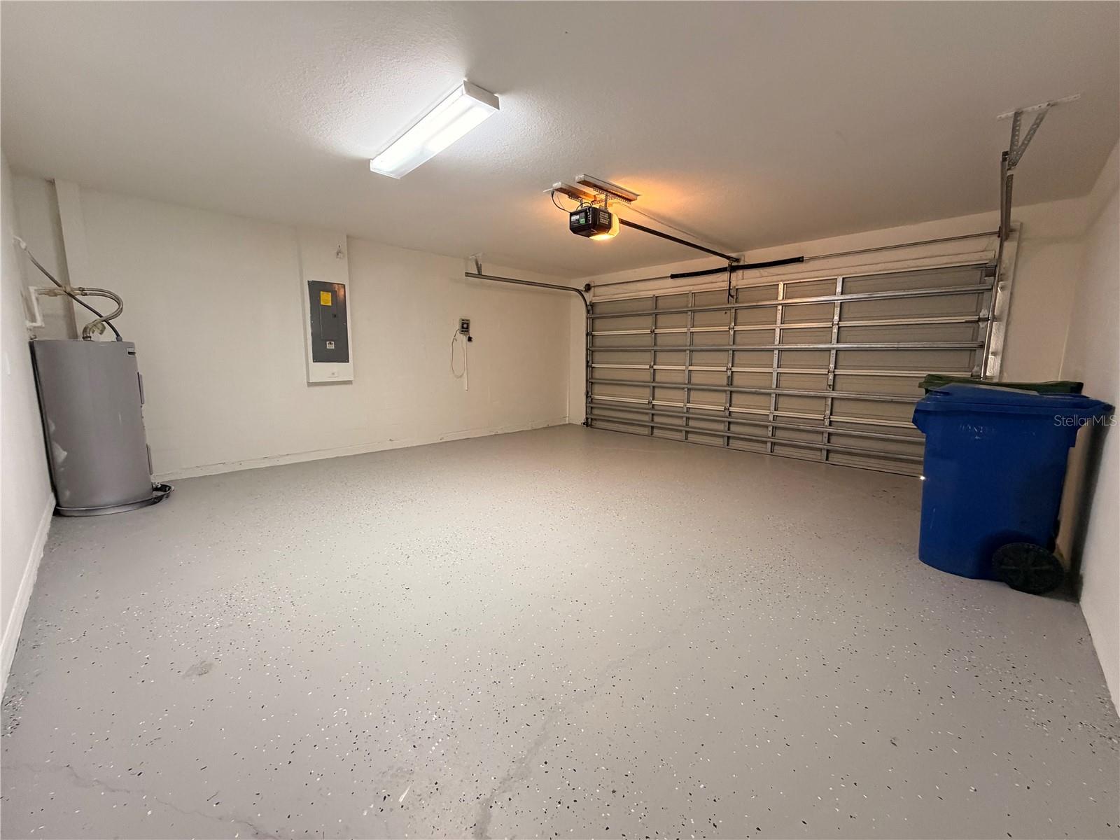 SAVANNAH ESTATES - Residential