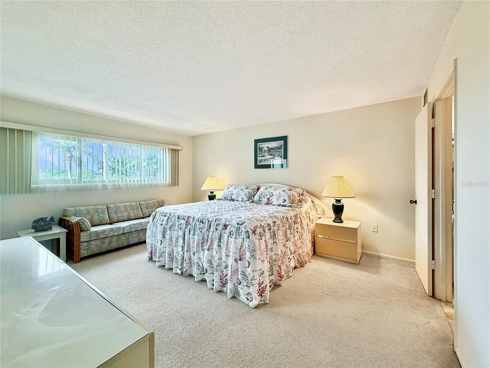 THE WATERWAY PH II - Residential