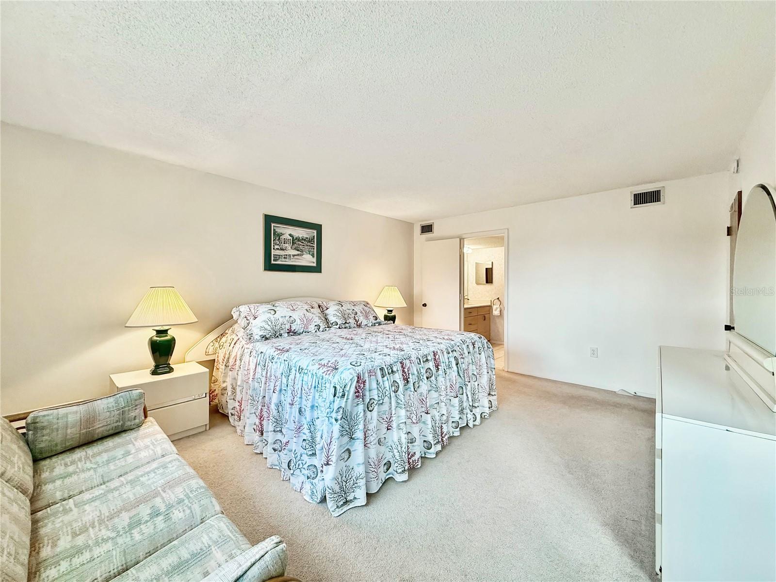 THE WATERWAY PH II - Residential