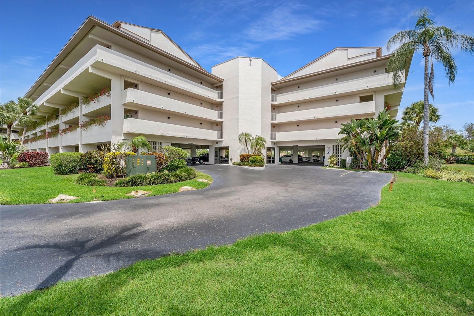 THE WATERWAY PH II - Residential