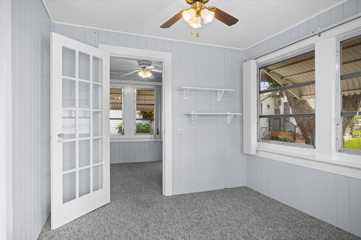 BRADEN CASTLE PARK - Residential