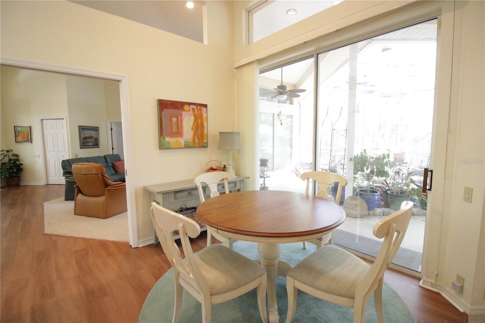 HUNTINGTON PH III - Residential