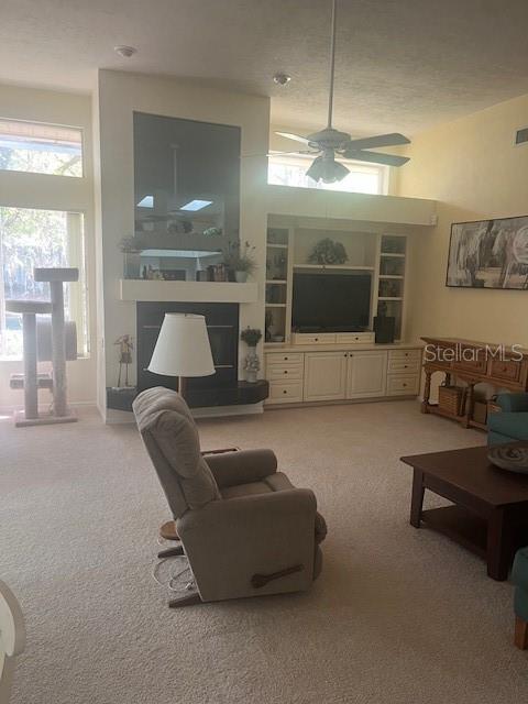 HUNTINGTON PH III - Residential