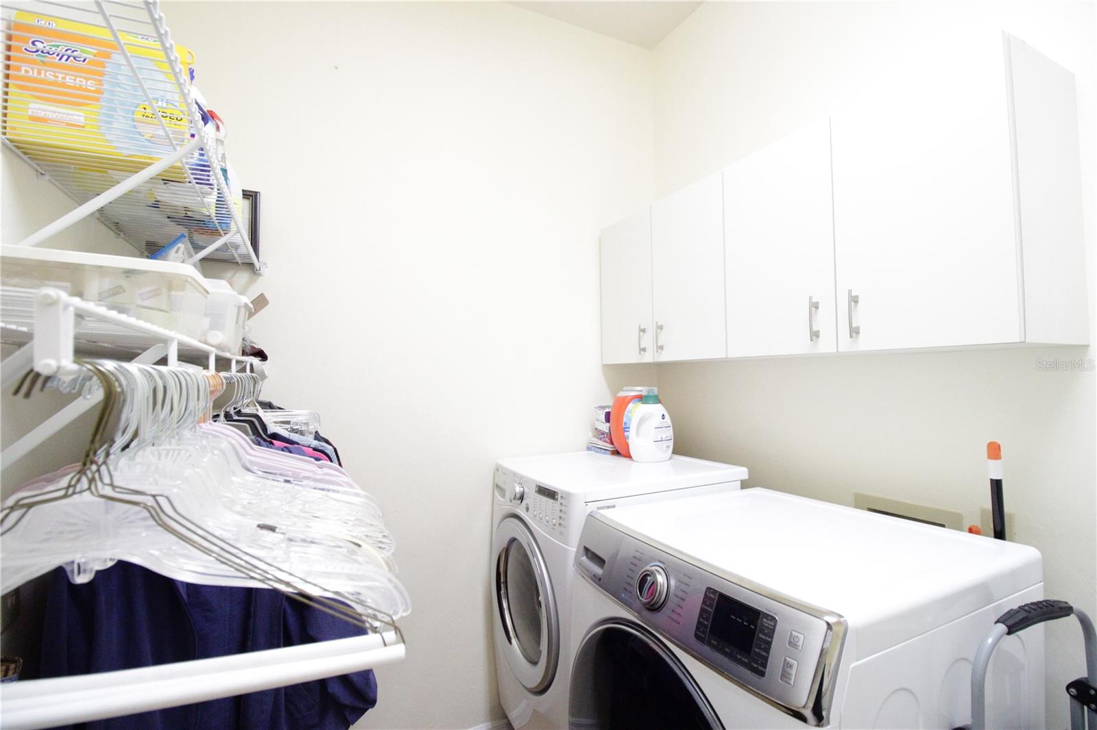 HUNTINGTON PH III - Residential