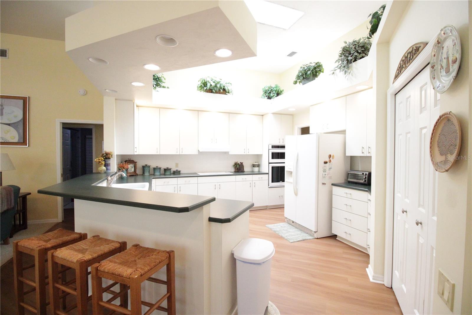 HUNTINGTON PH III - Residential