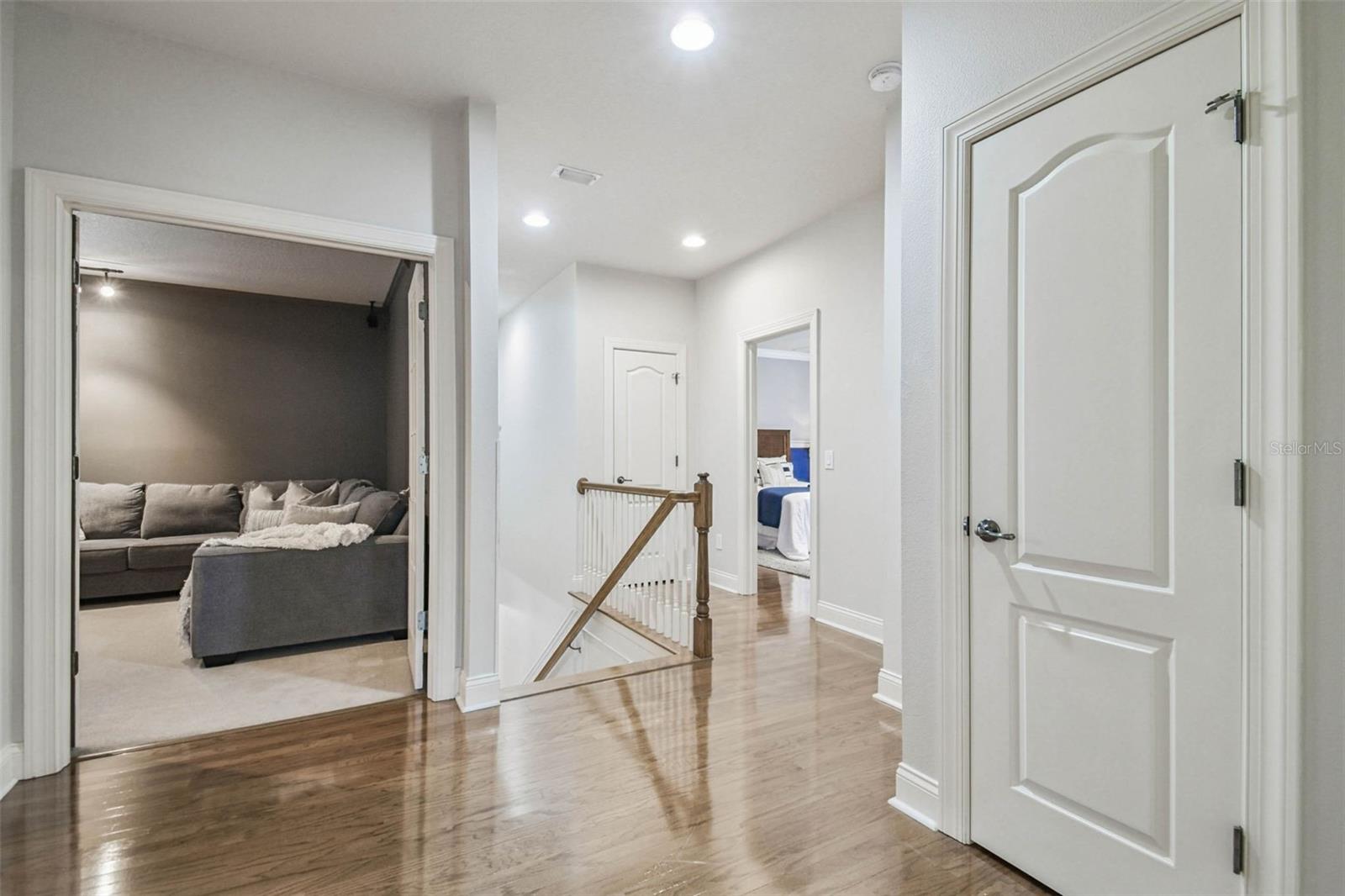 BELLA VISTA - Residential