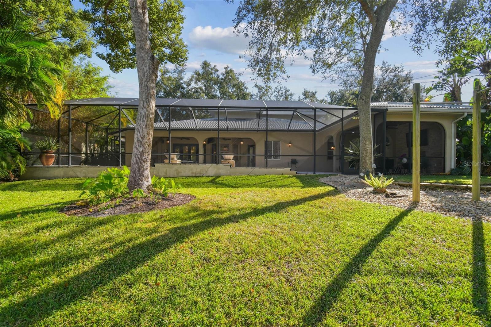 BELLA VISTA - Residential