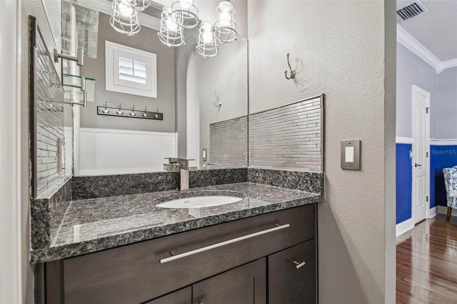 BELLA VISTA - Residential