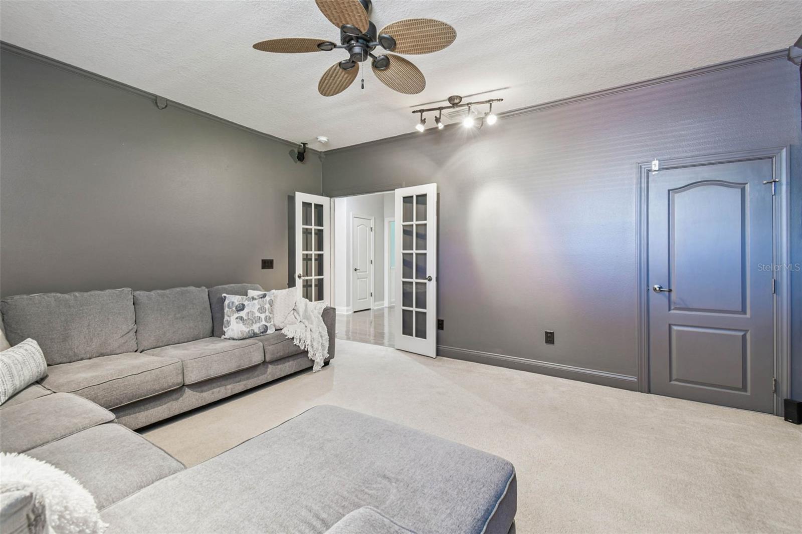 BELLA VISTA - Residential