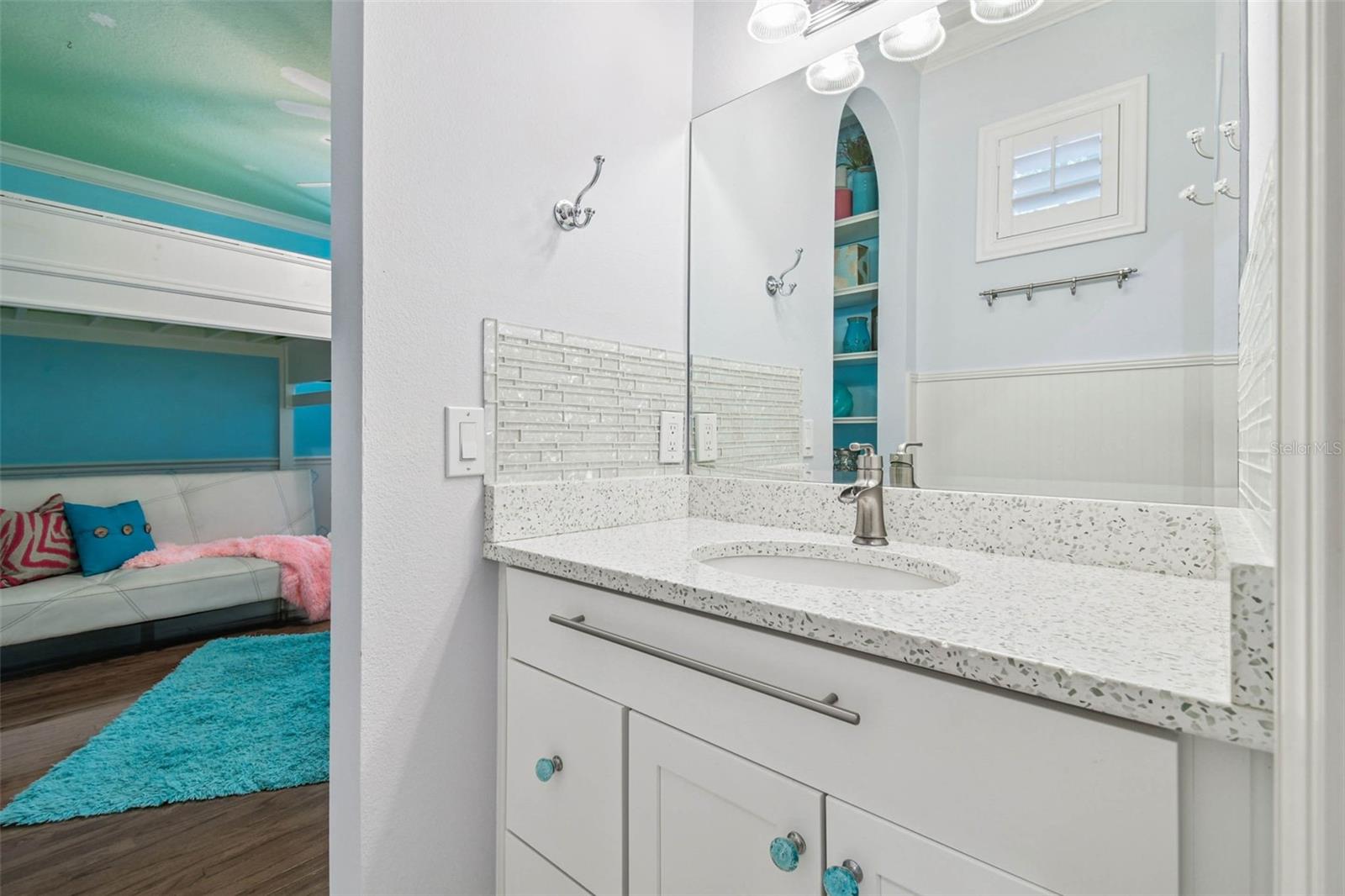 BELLA VISTA - Residential