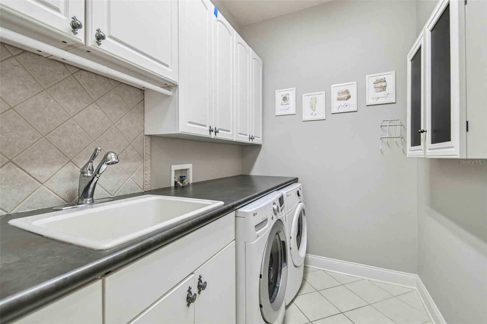 BELLA VISTA - Residential