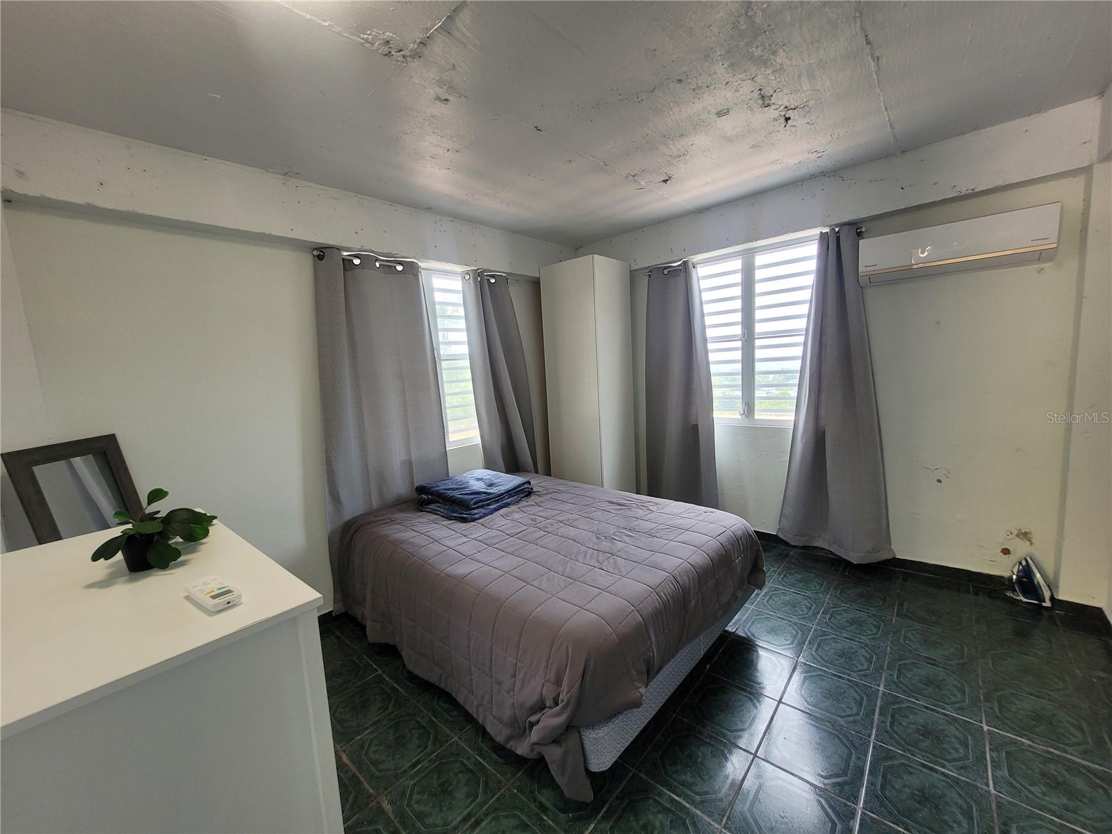 MULAS WARD - Residential