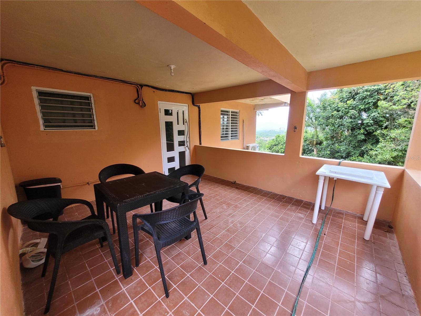 MULAS WARD - Residential