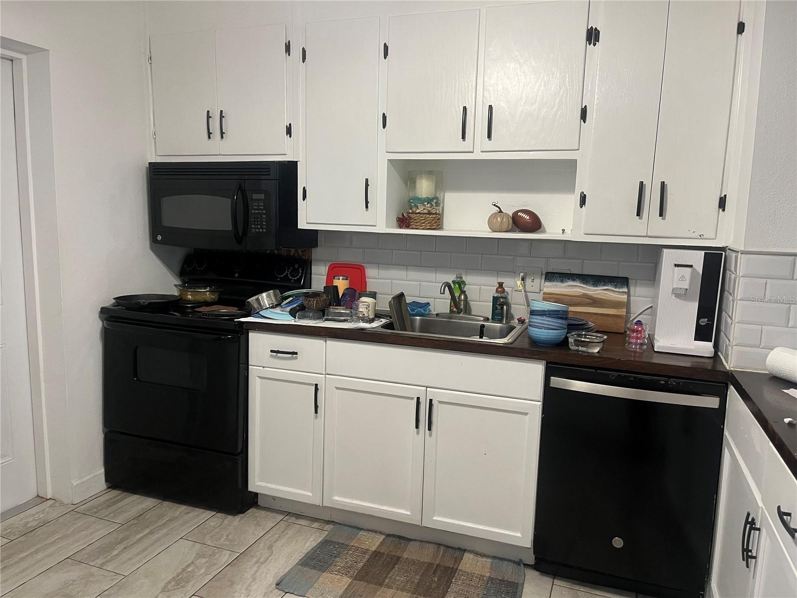 STUART GEO SUB - Residential Lease