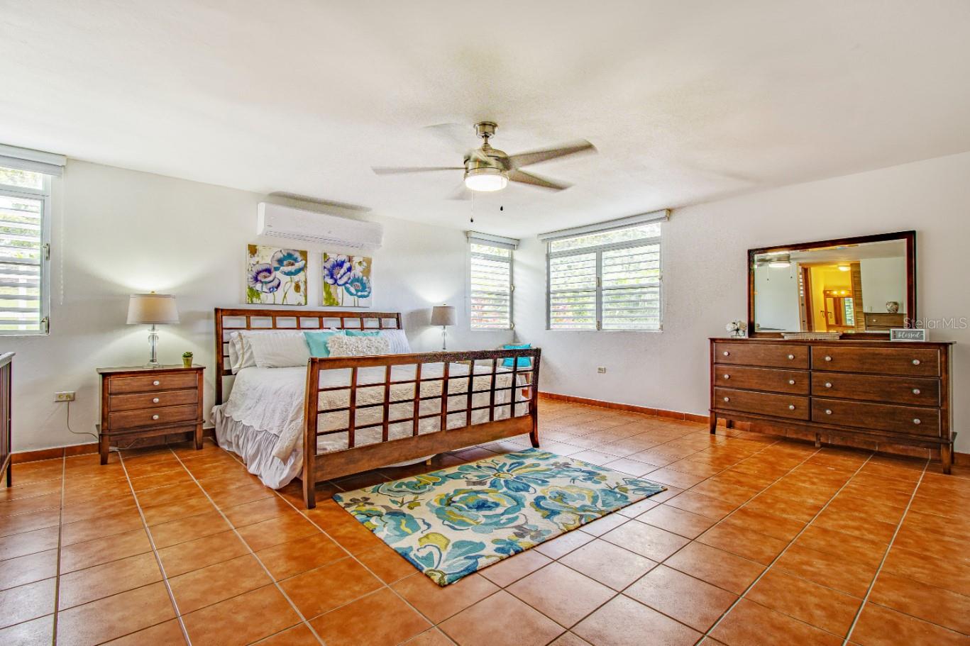 HACIENDA MARGARITA - Residential