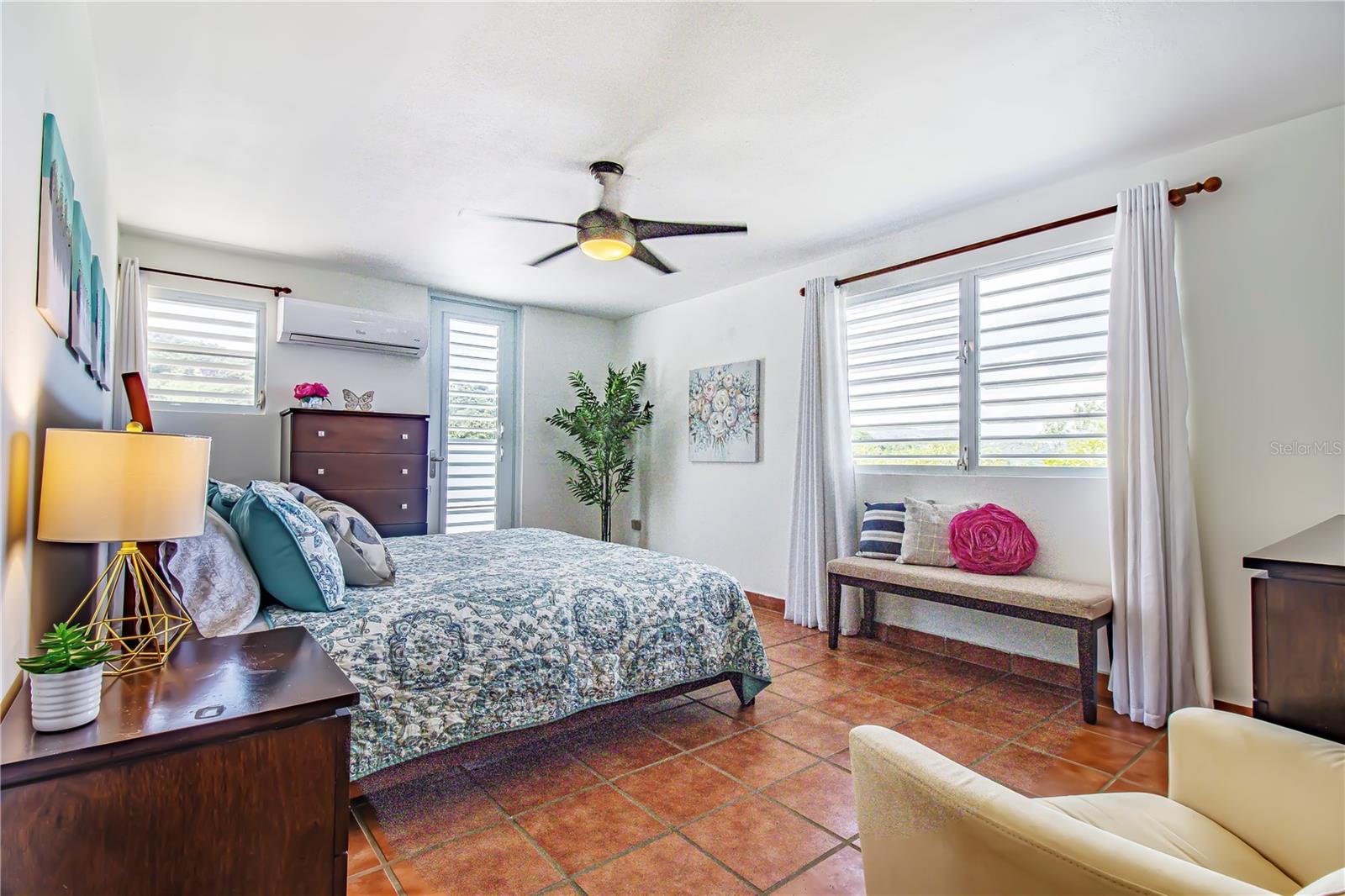 HACIENDA MARGARITA - Residential