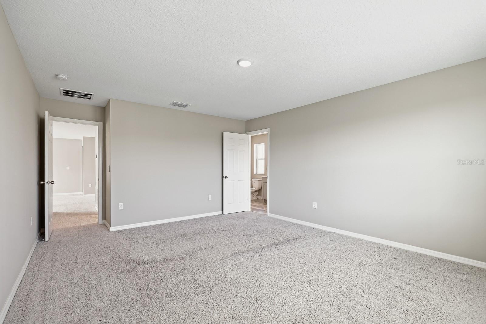 TRIPLE CRK VILLAGE M-1 - Residential Lease