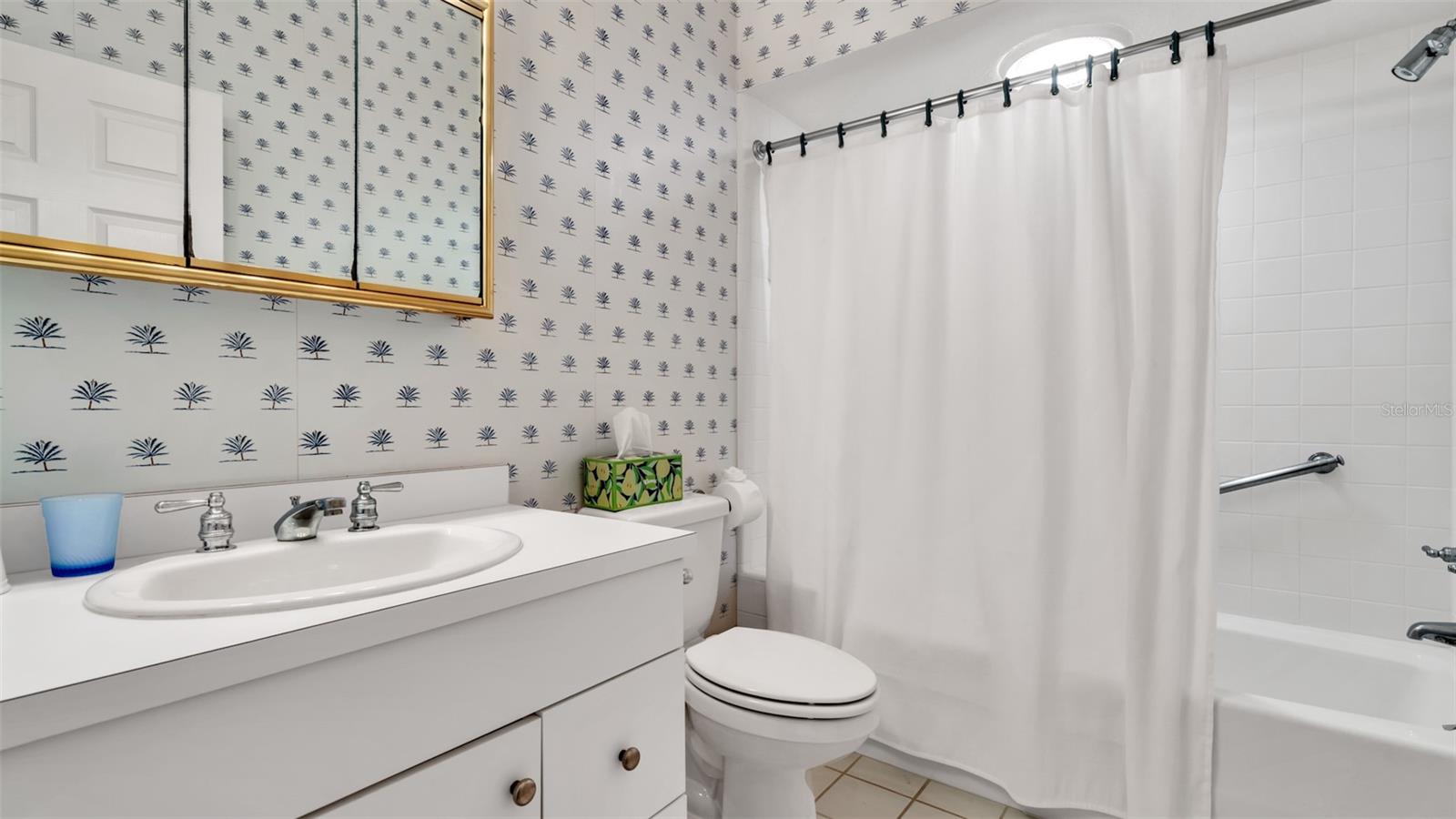 MOUNTAIN LAKE UNREC - Residential