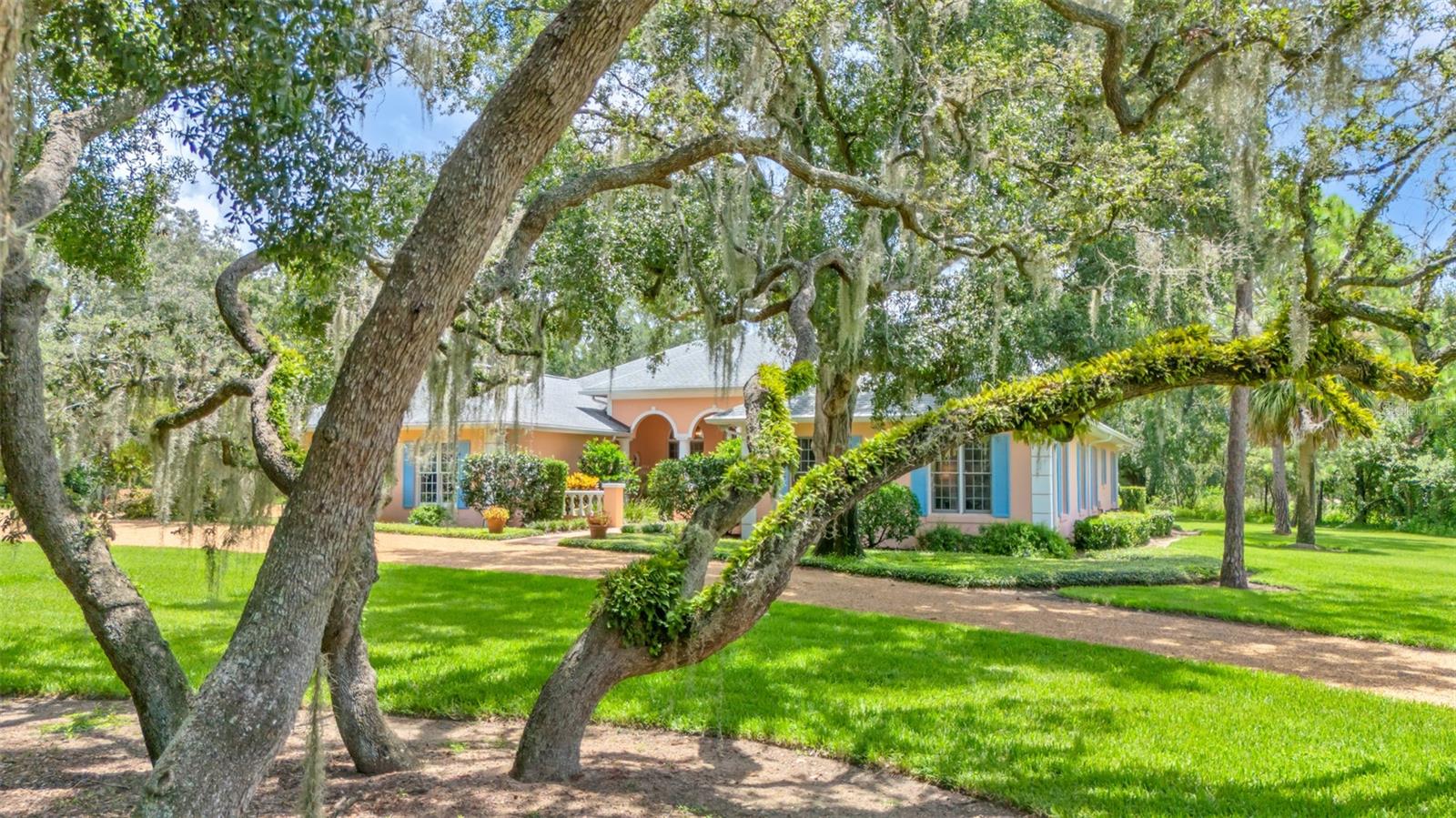 MOUNTAIN LAKE UNREC - Residential