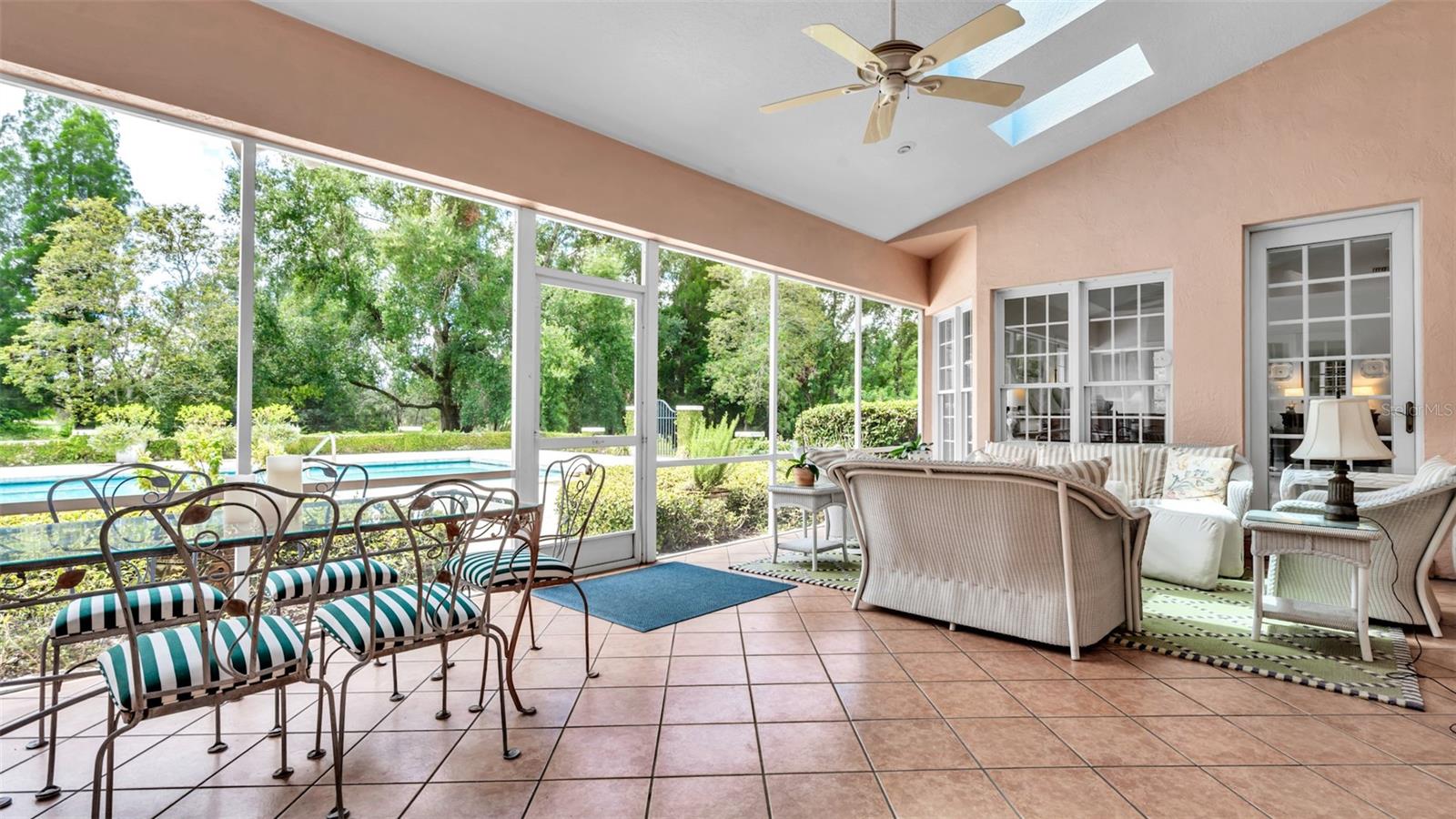 MOUNTAIN LAKE UNREC - Residential