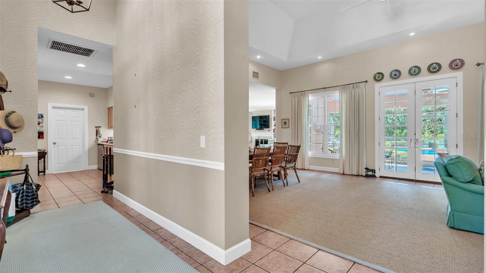 MOUNTAIN LAKE UNREC - Residential