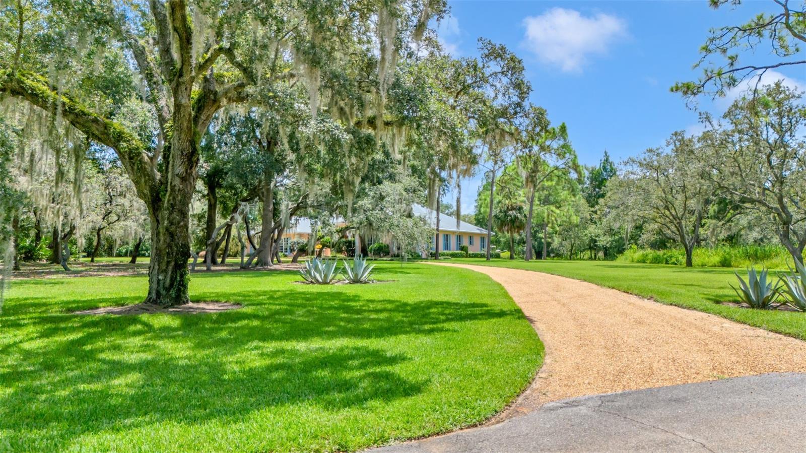 MOUNTAIN LAKE UNREC - Residential