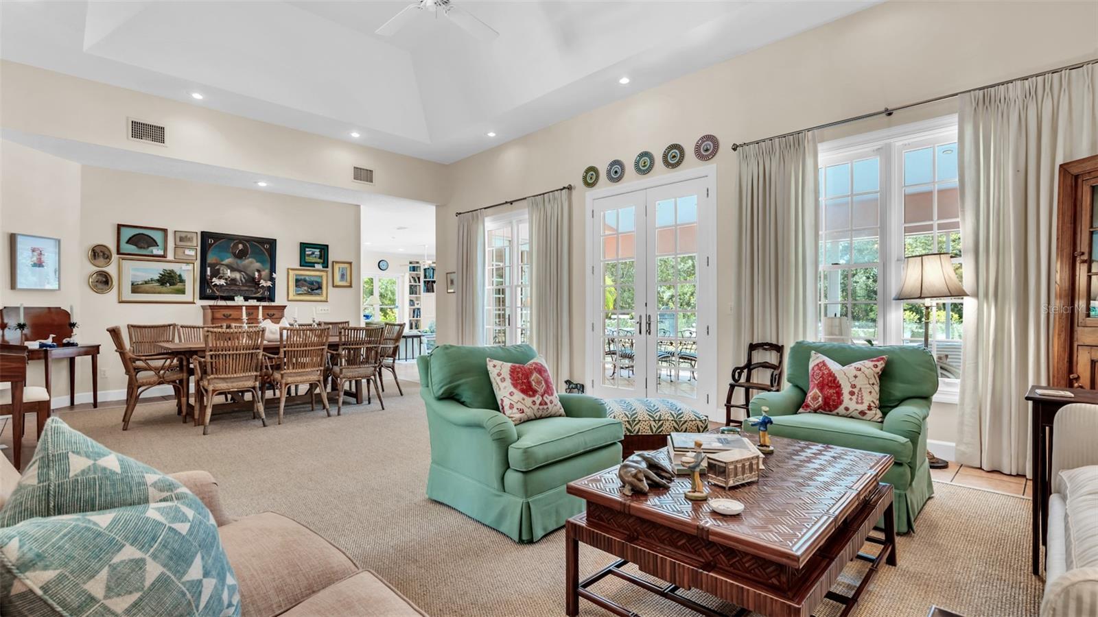 MOUNTAIN LAKE UNREC - Residential