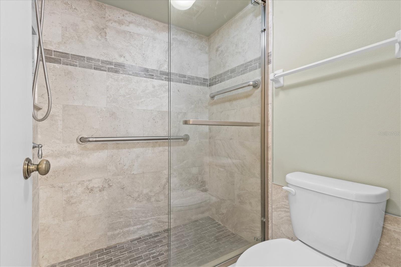 HEATHER COVE NEW PORT - Residential Lease