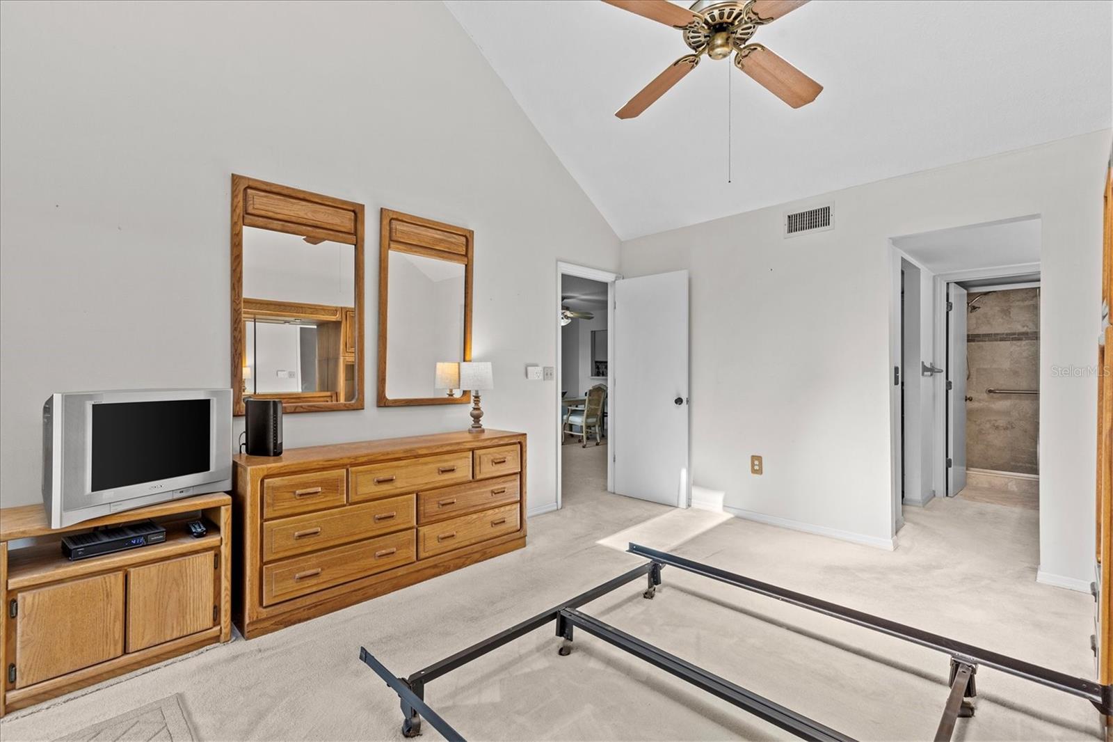 HEATHER COVE NEW PORT - Residential Lease