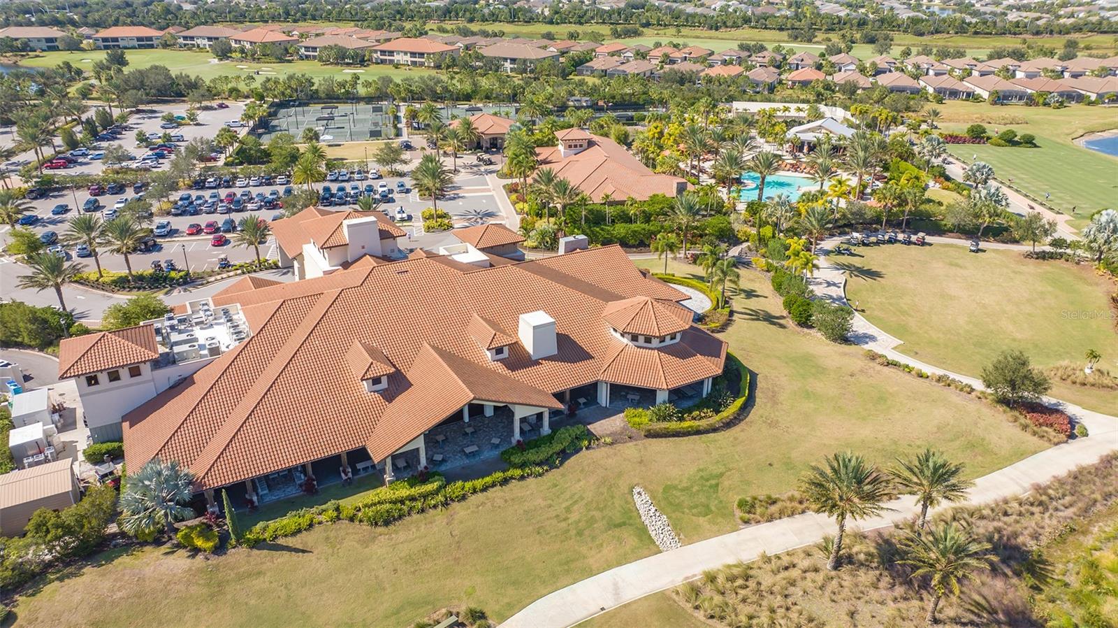 ESPLANADE PH III SUBPHASES E, G & H - Residential Lease