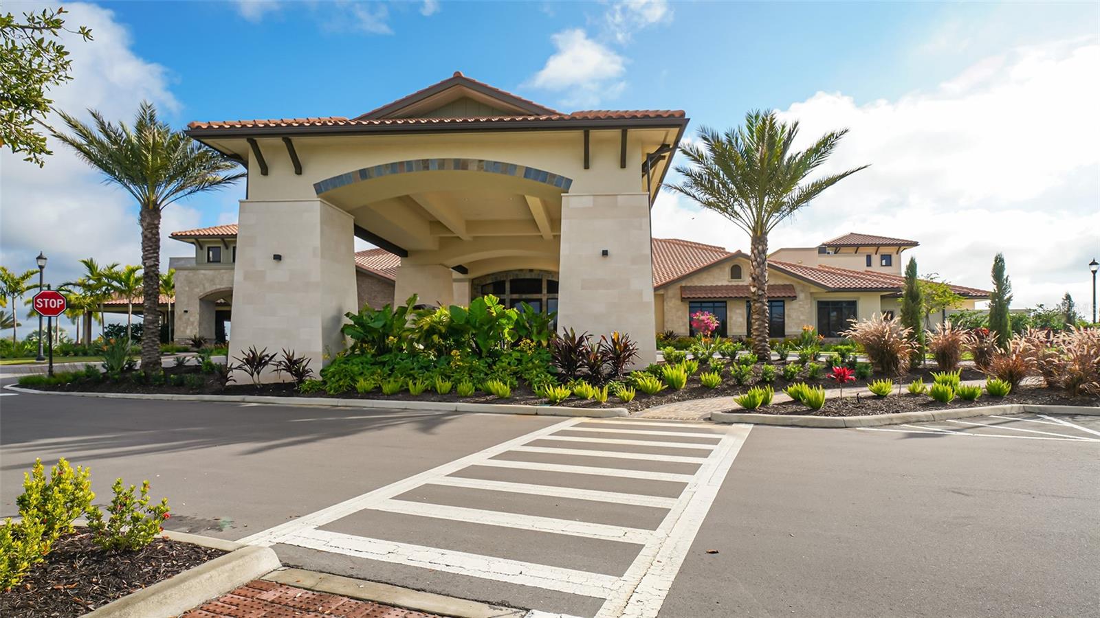 ESPLANADE PH III SUBPHASES E, G & H - Residential Lease