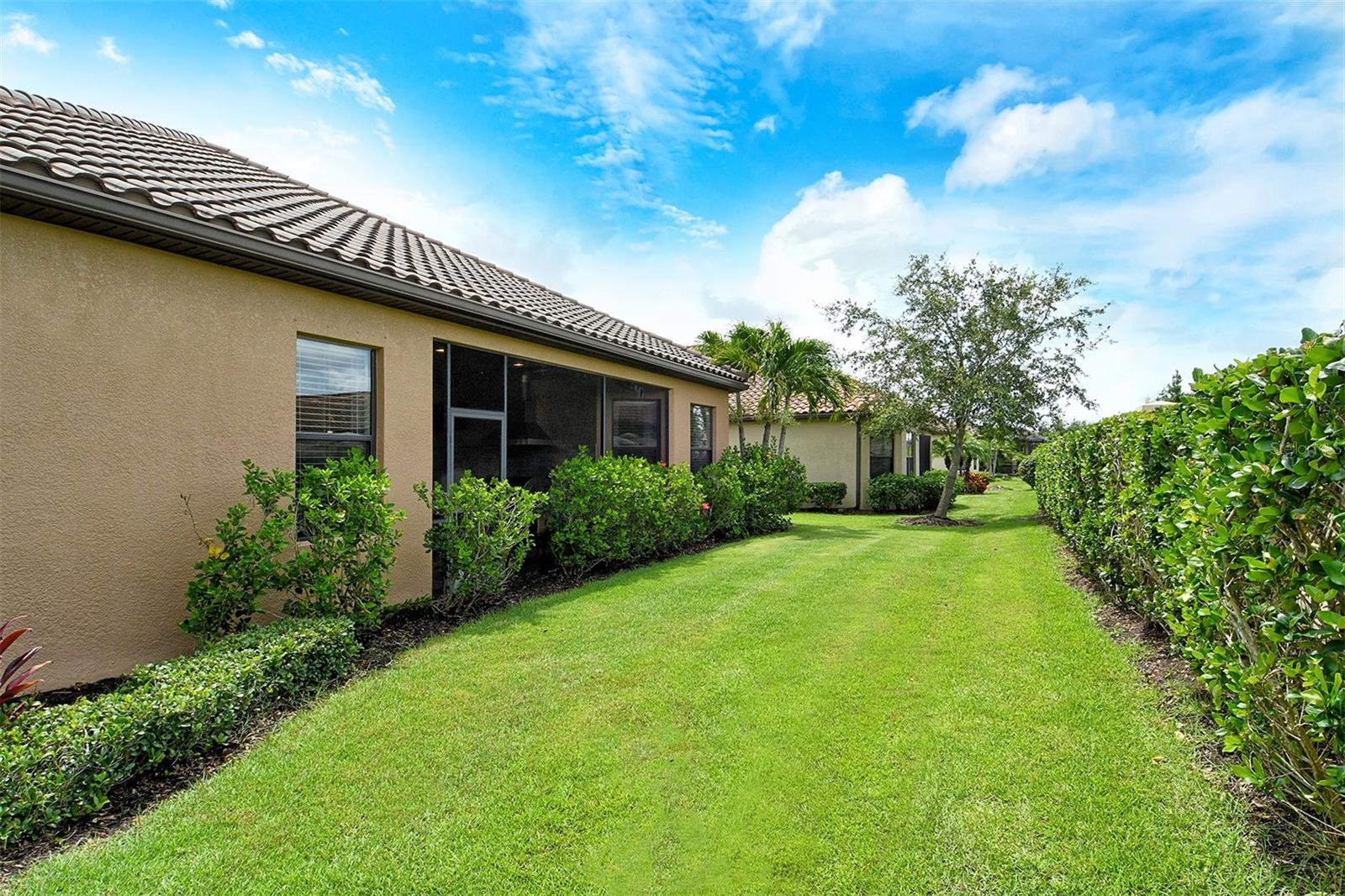 ESPLANADE PH III SUBPHASES E, G & H - Residential Lease