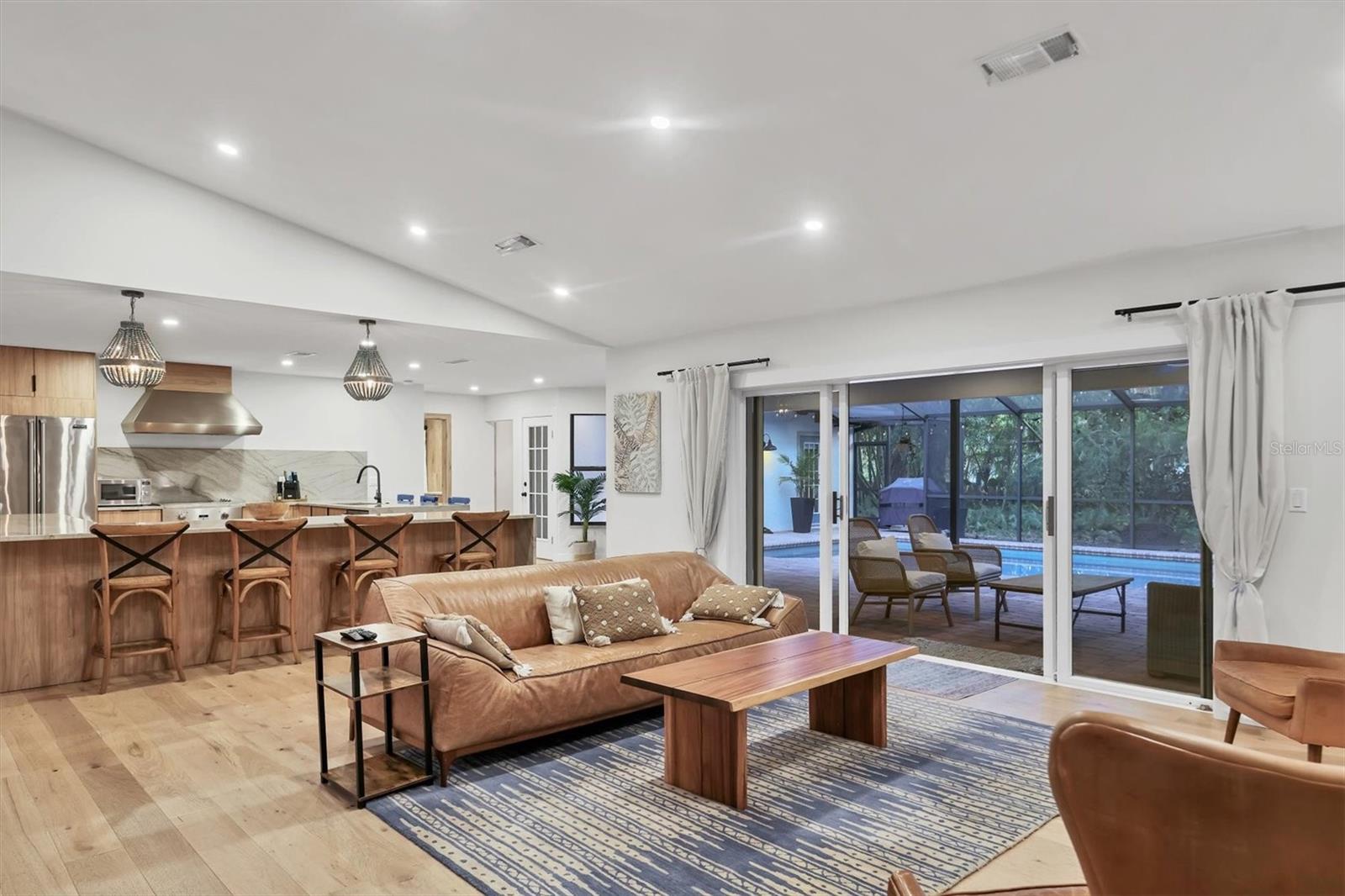 HIDDEN OAKS NORTH - Residential