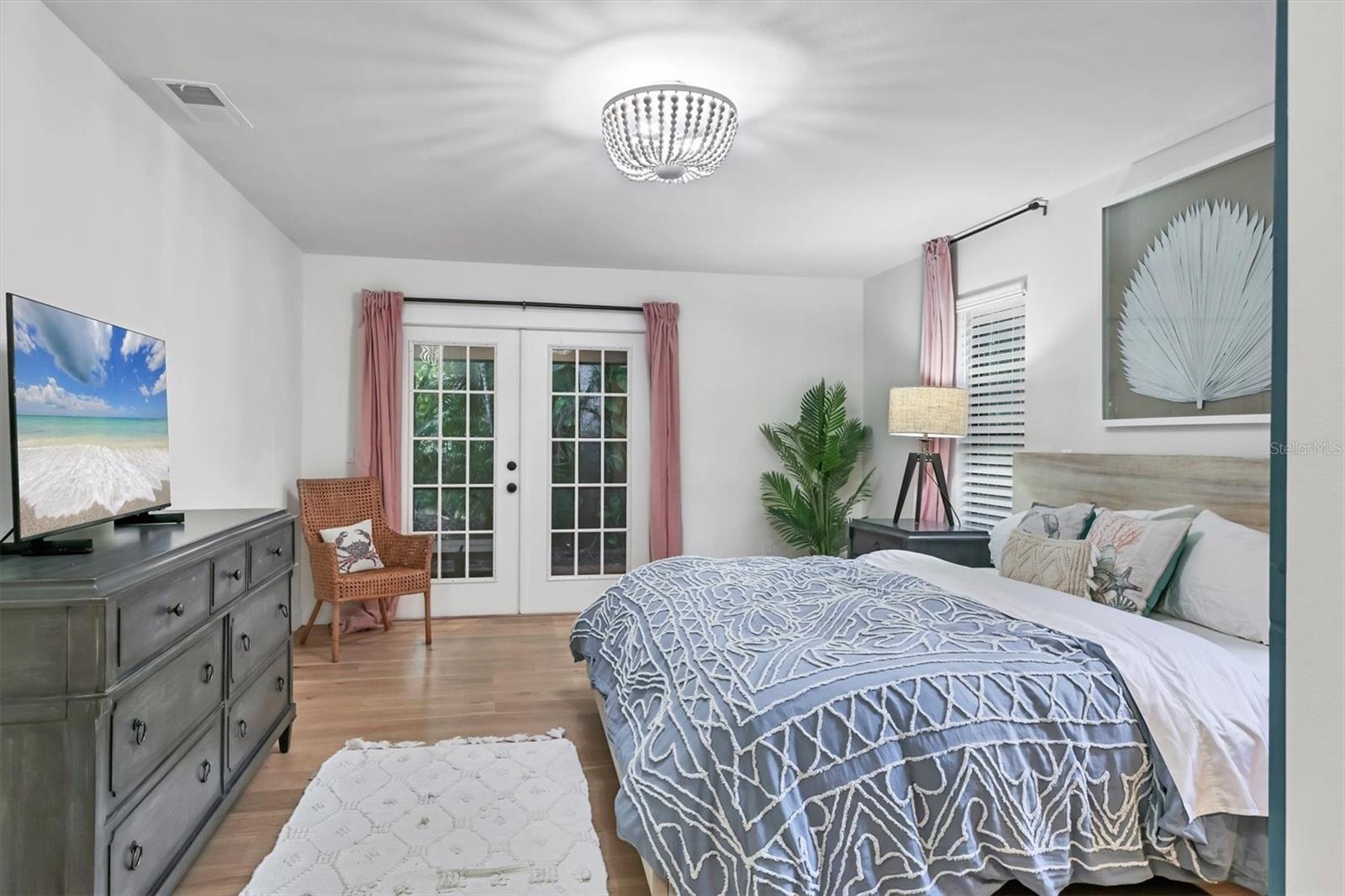 HIDDEN OAKS NORTH - Residential