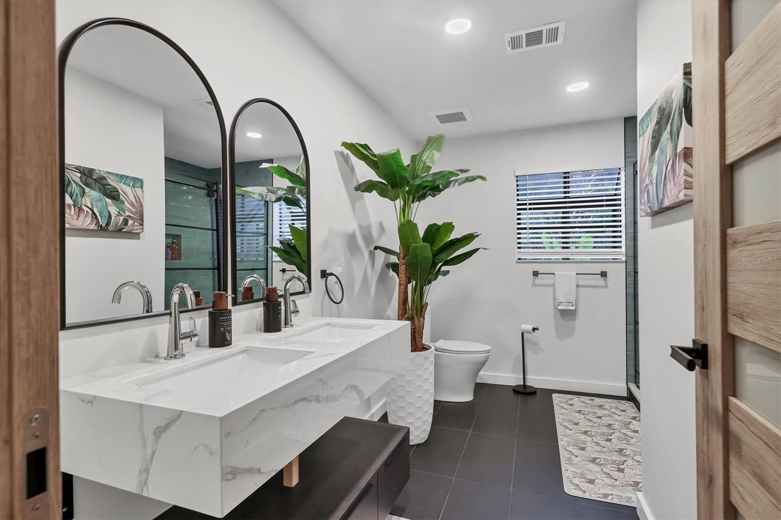 HIDDEN OAKS NORTH - Residential