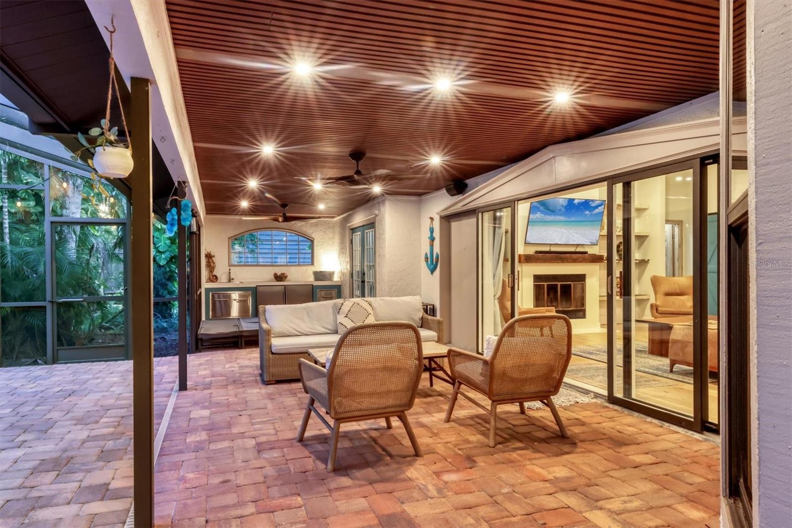 HIDDEN OAKS NORTH - Residential