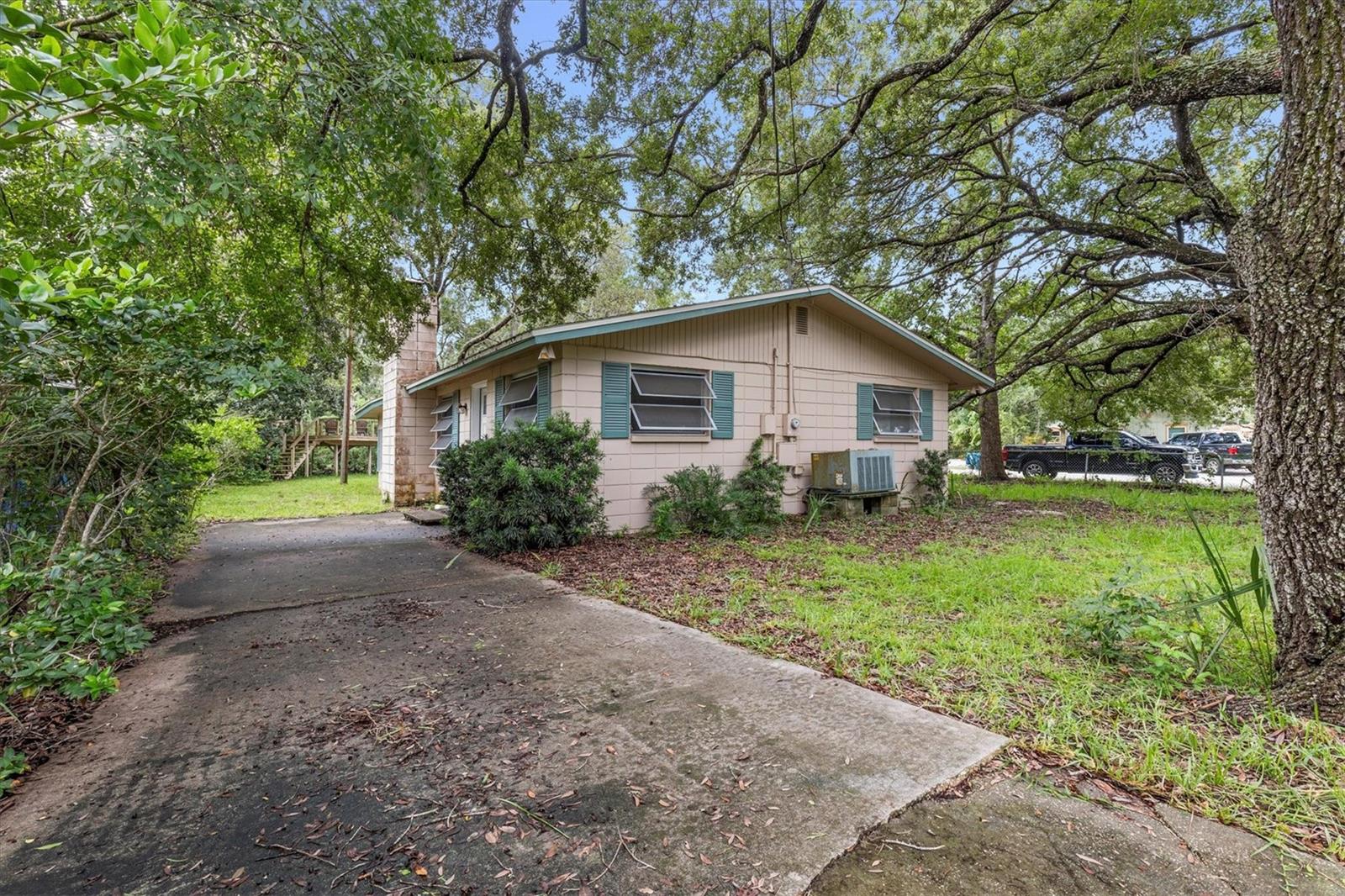 6100 WAVERLY ROAD