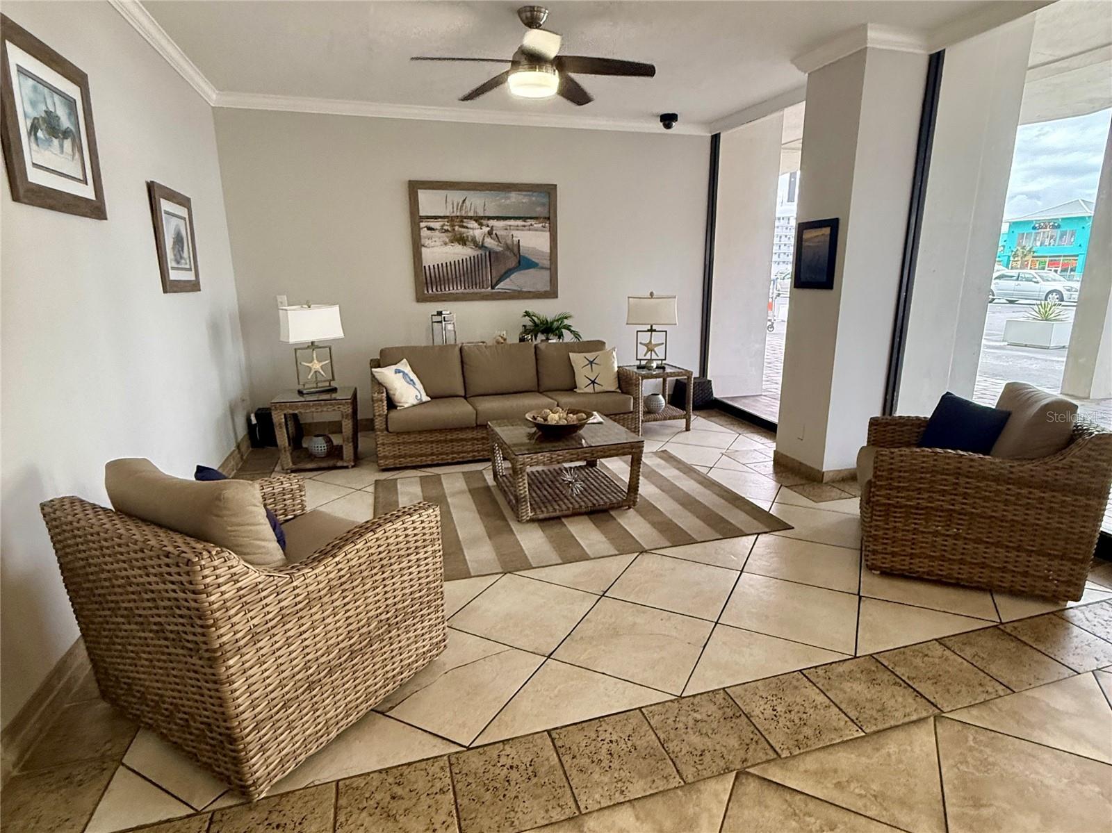 OCEAN RITZ CONDO UNIT 01 - Residential