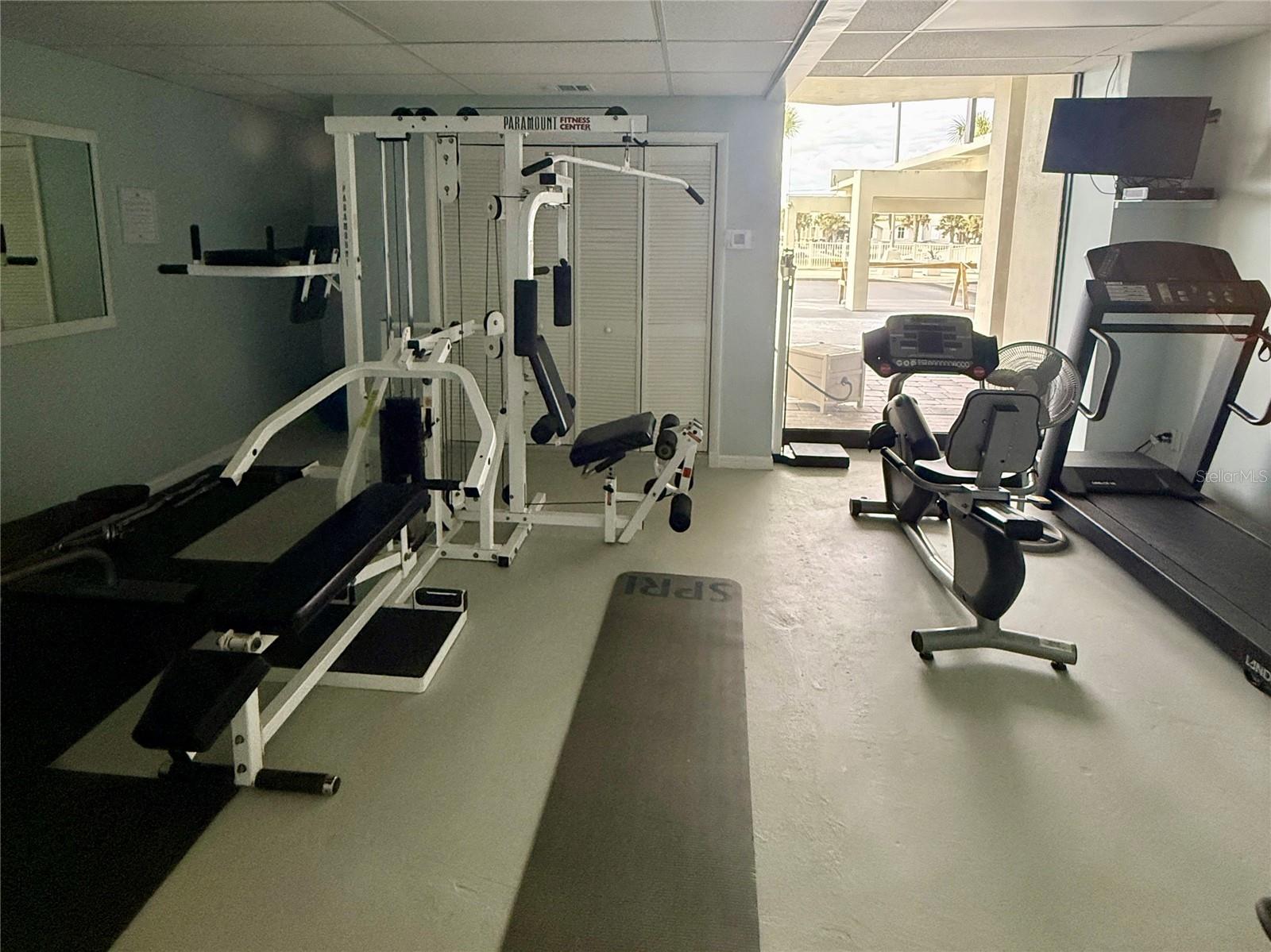 OCEAN RITZ CONDO UNIT 01 - Residential