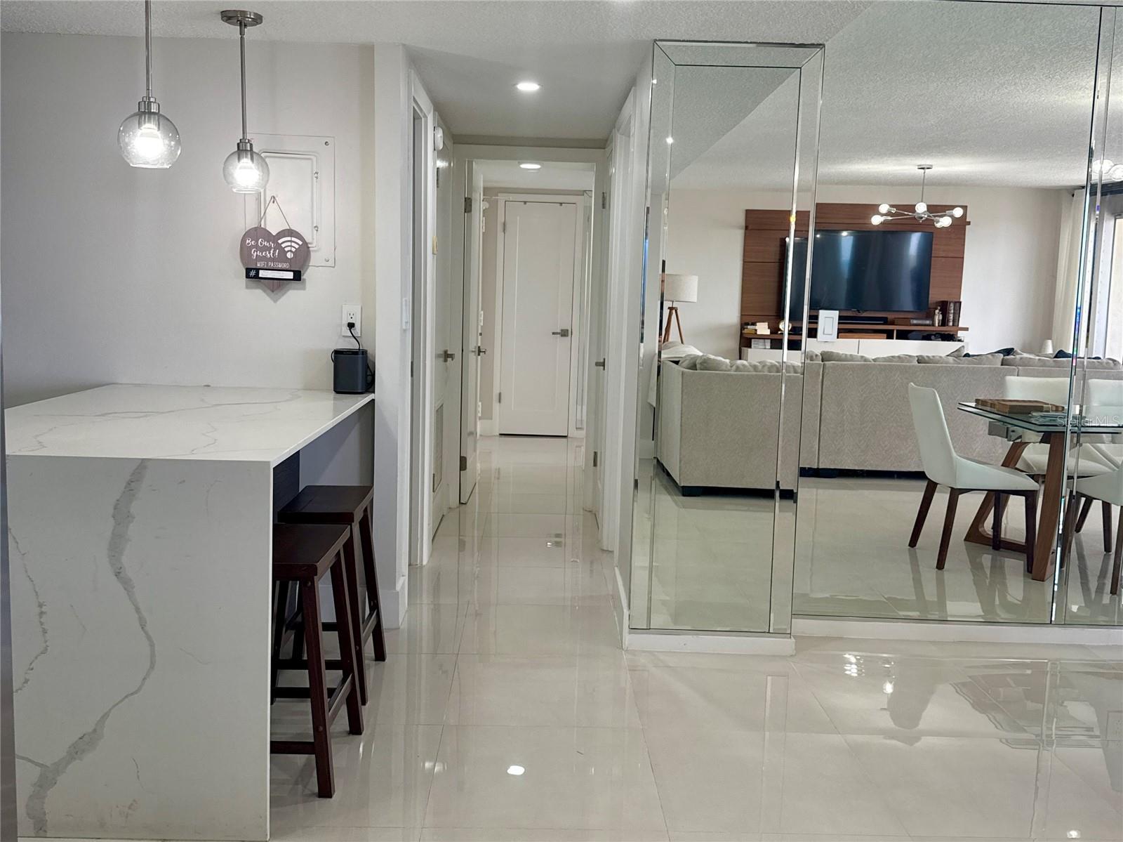 OCEAN RITZ CONDO UNIT 01 - Residential